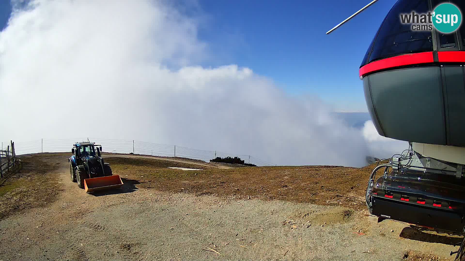 Live webcam Ski Krvavec – Veliki Zvoh  – 1971m