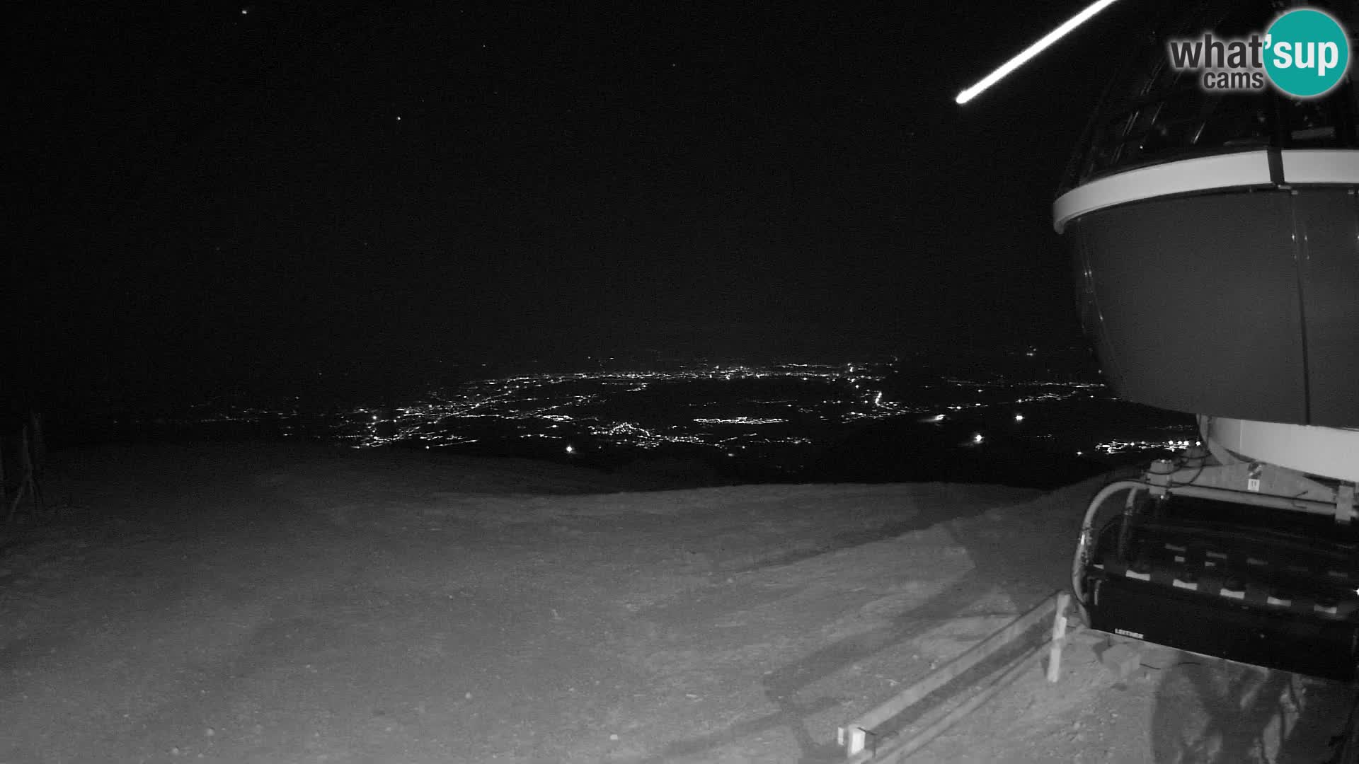 Live webcam Ski Krvavec – Veliki Zvoh  – 1971m
