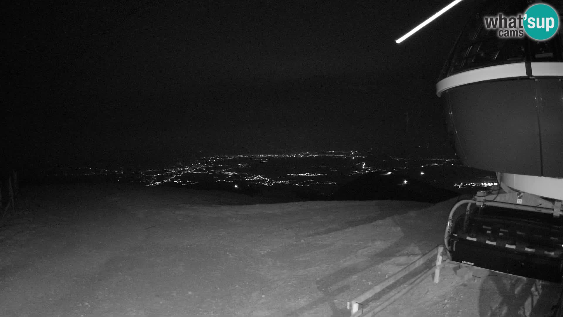 Live webcam Ski Krvavec – Veliki Zvoh  – 1971m