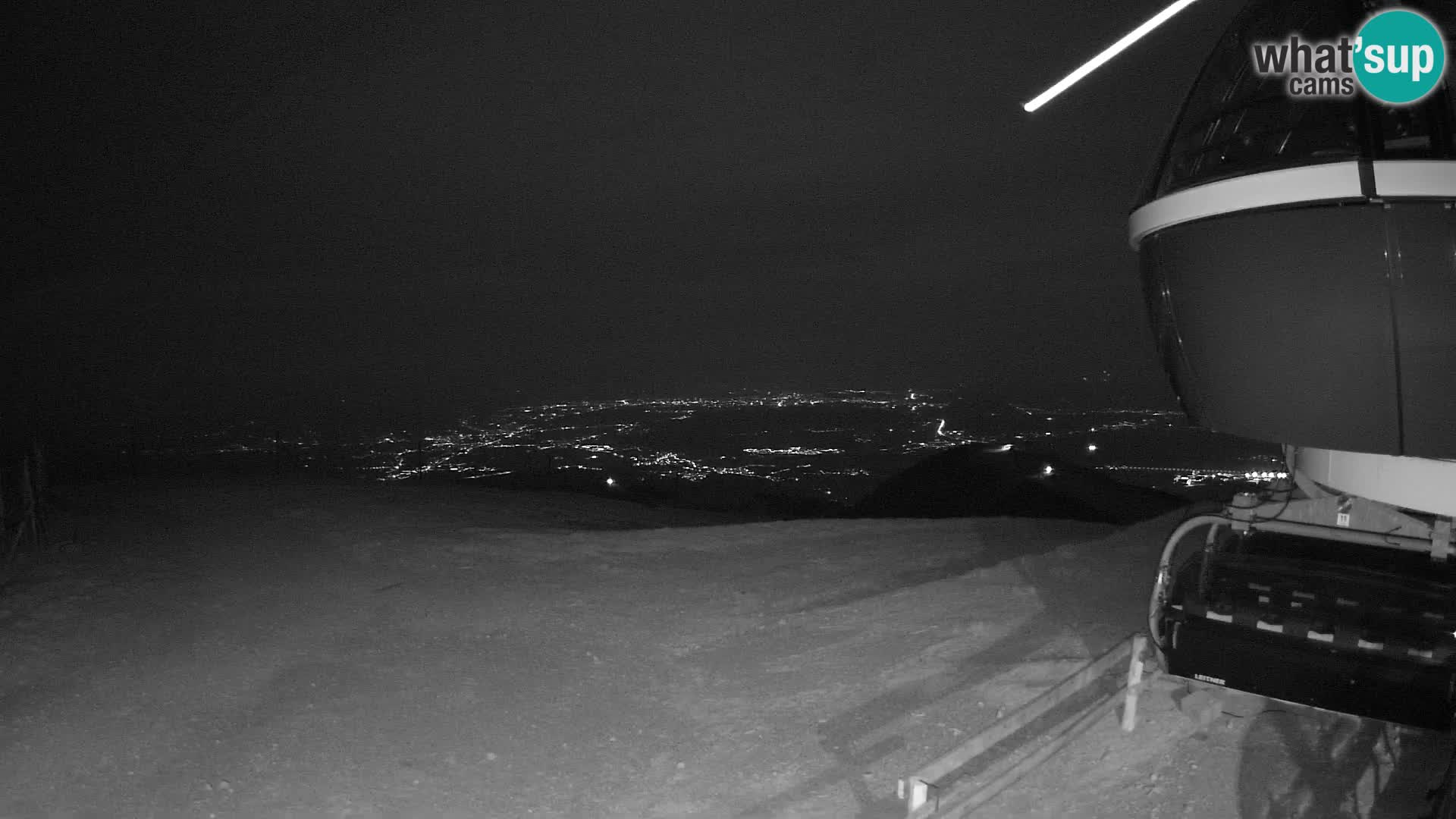 Live webcam Ski Krvavec – Veliki Zvoh  – 1971m