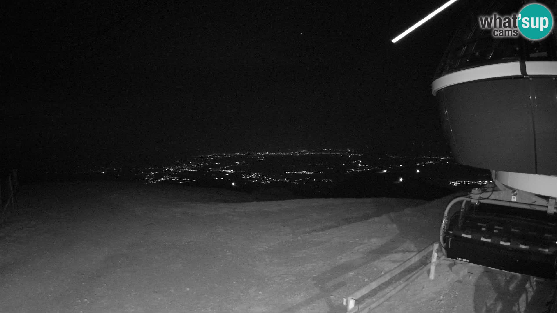 Live webcam Ski Krvavec – Veliki Zvoh  – 1971m