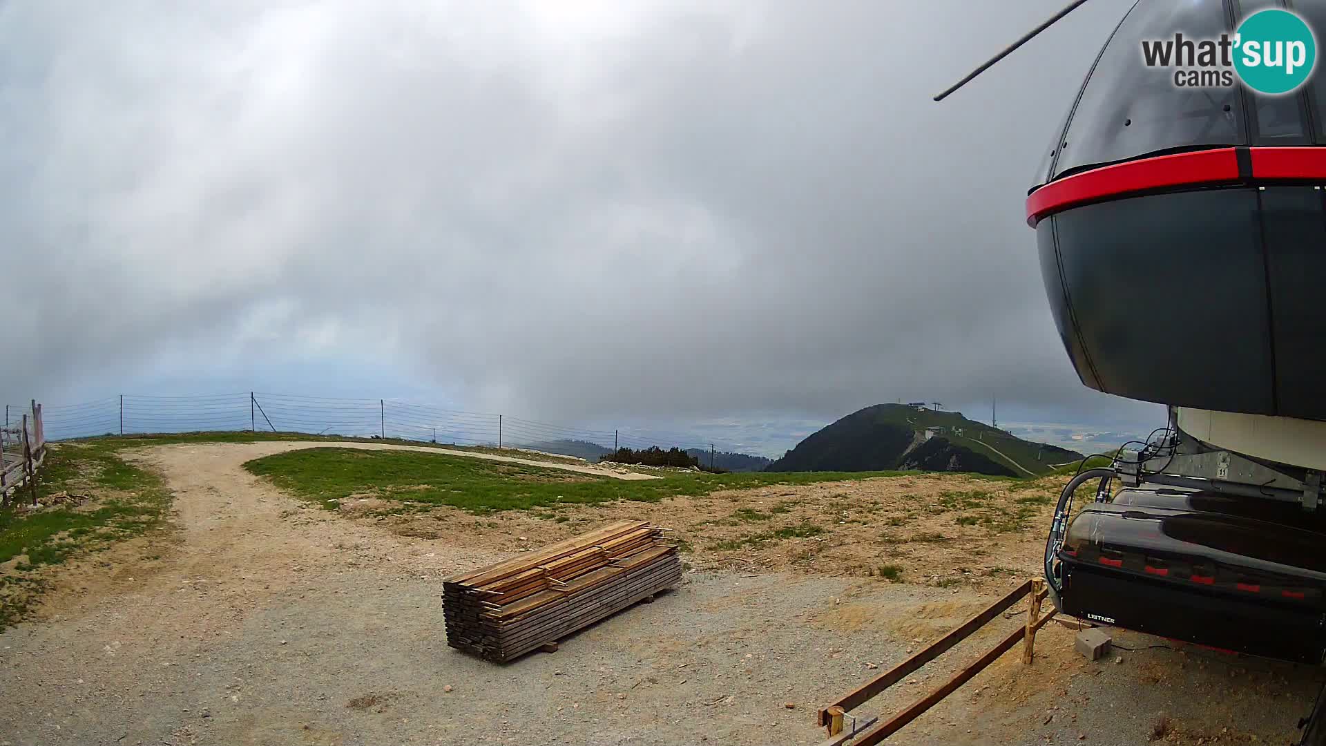 Live webcam Ski Krvavec – Veliki Zvoh  – 1971m