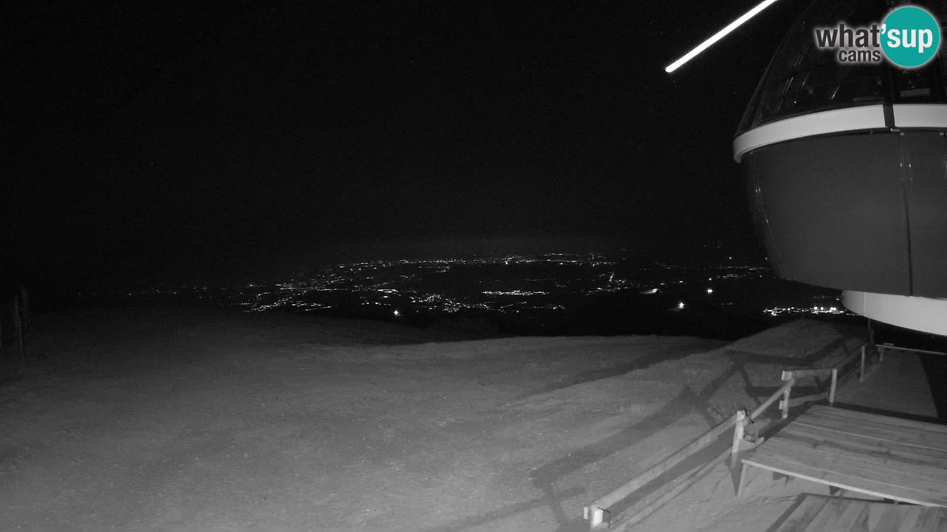 Live webcam Ski Krvavec – Veliki Zvoh  – 1971m