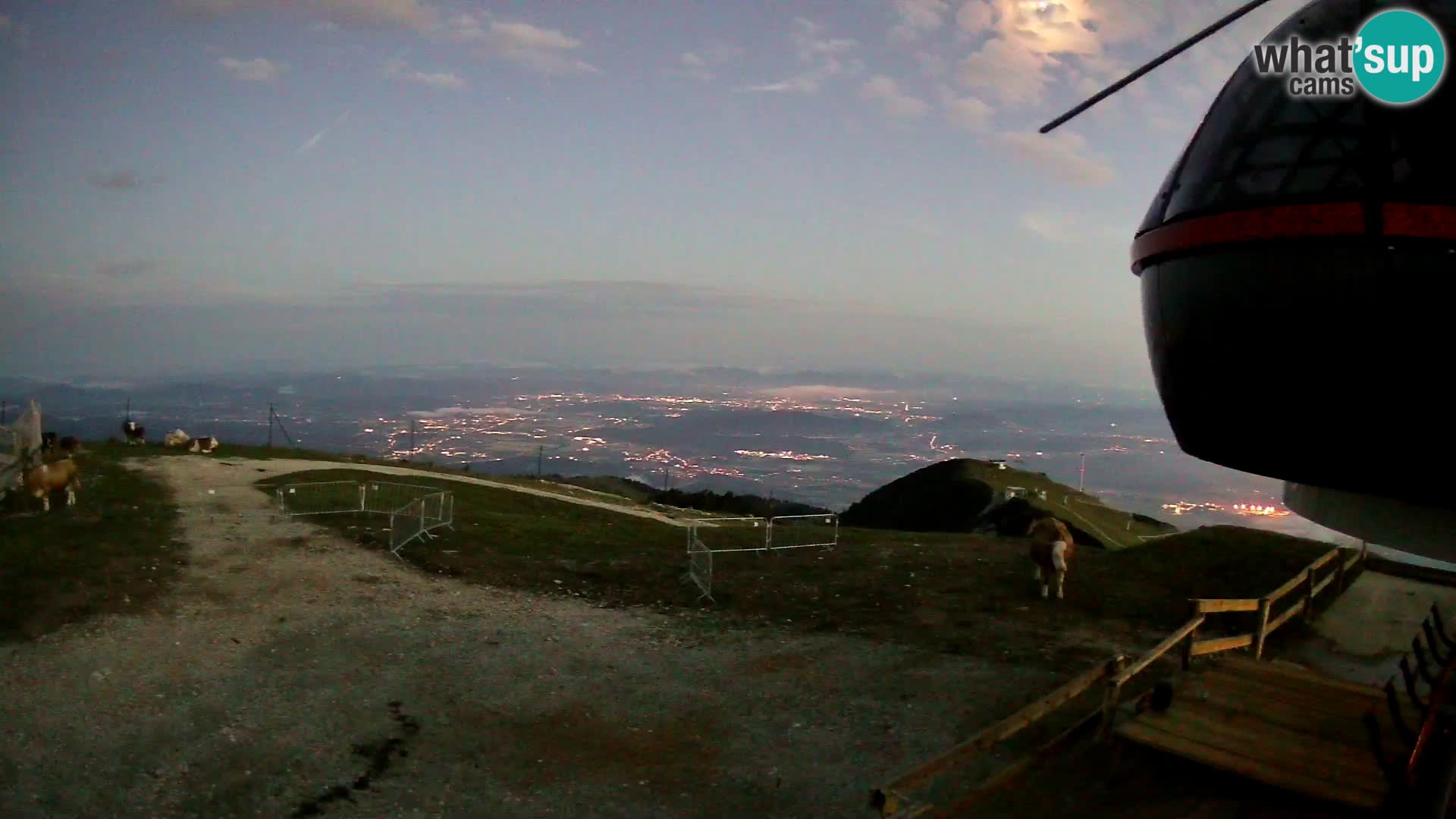 Camera en vivo Estacion esqui Krvavec – Veliki Zvoh  – 1971m – Eslovenia