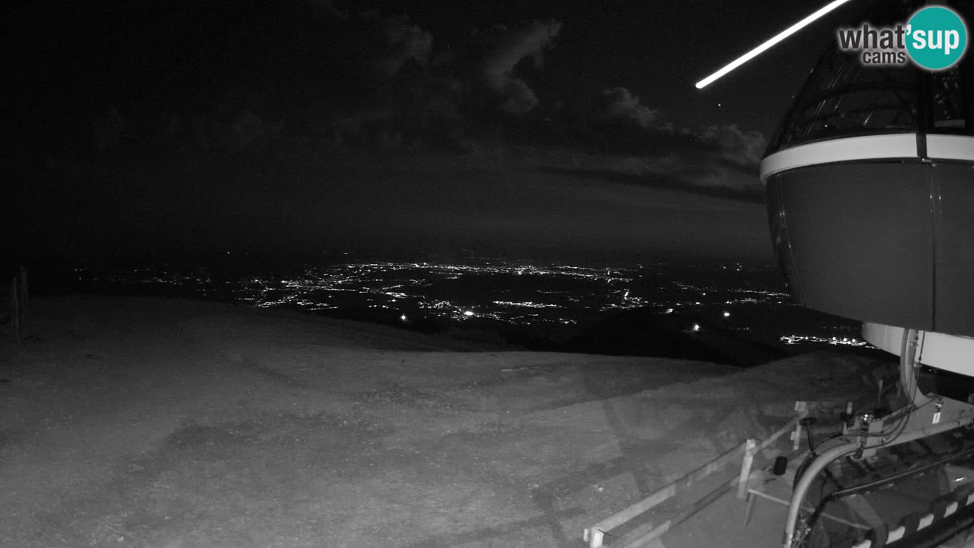 Live webcam Ski Krvavec – Veliki Zvoh  – 1971m