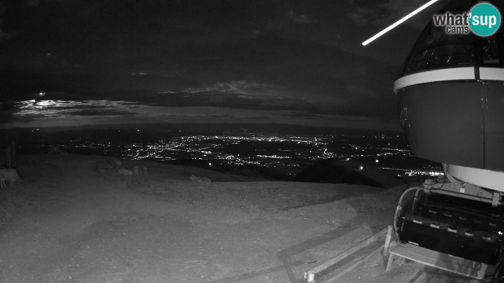 Live webcam Ski Krvavec – Veliki Zvoh  – 1971m