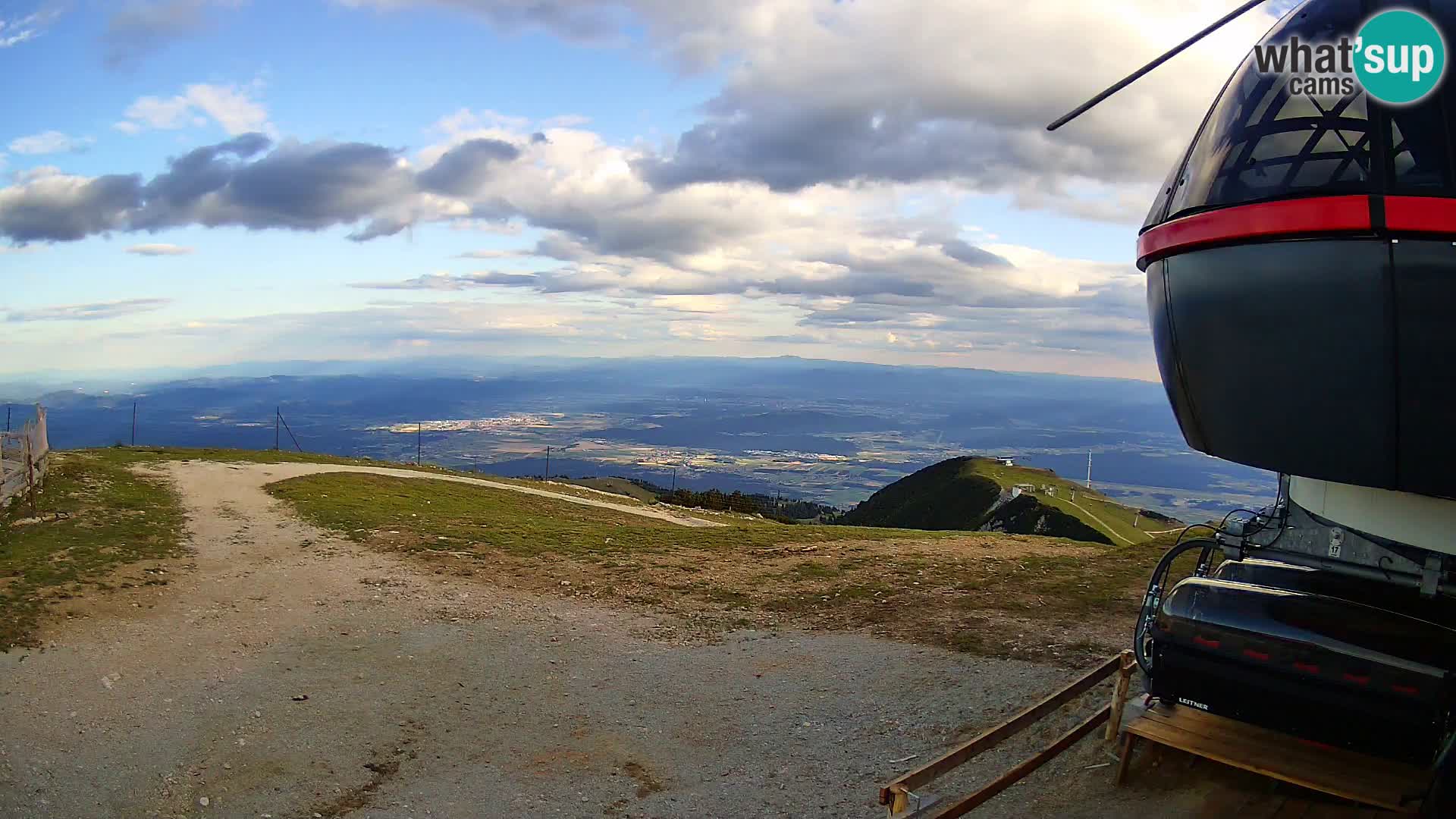 Live webcam Ski Krvavec – Veliki Zvoh  – 1971m