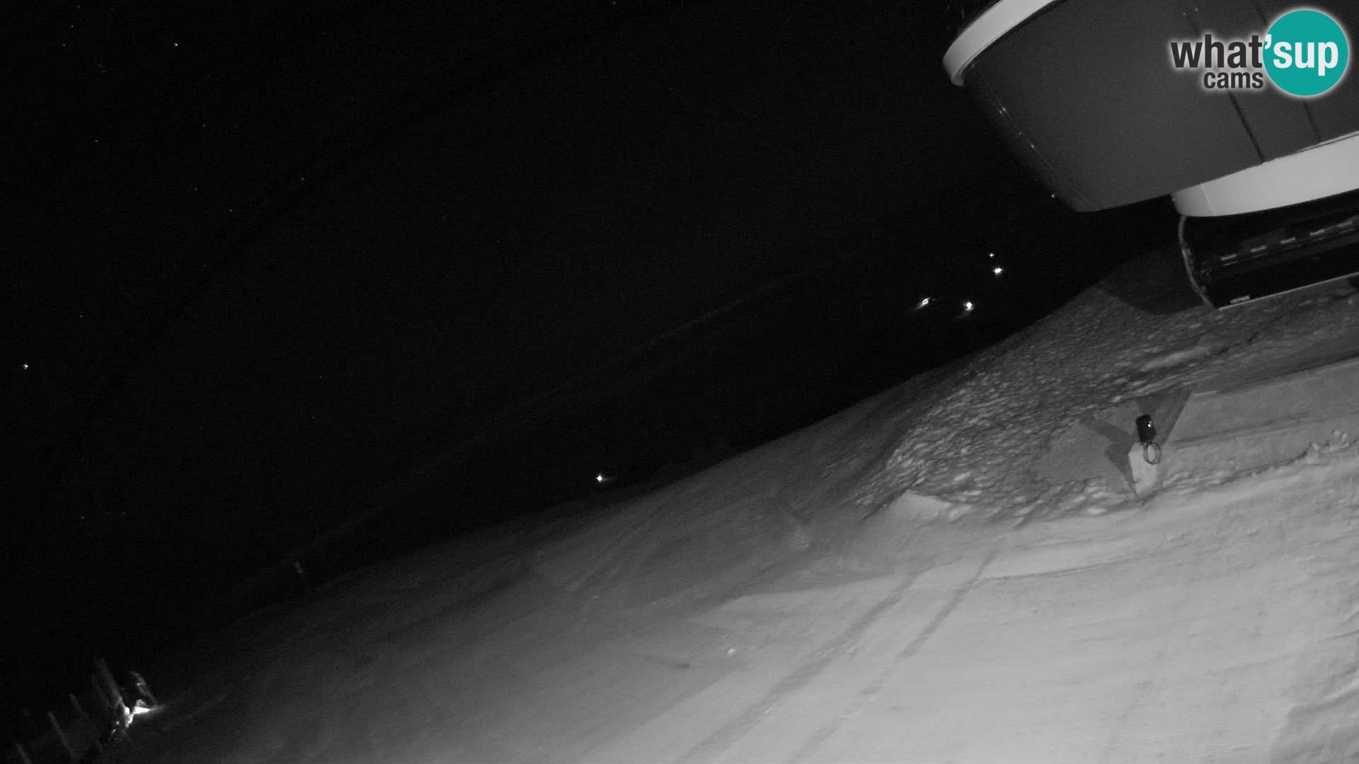 Spletna kamera Smučišče Krvavec – Veliki Zvoh  – 1971m