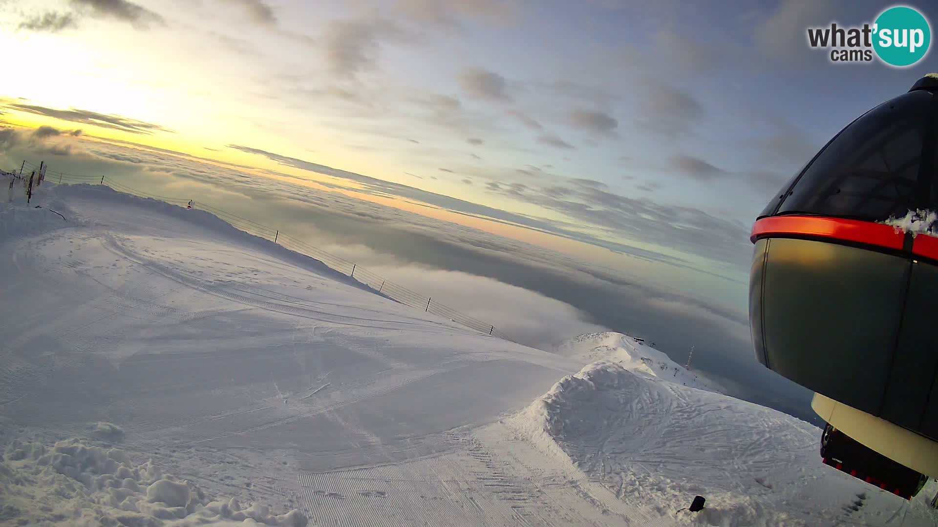 Spletna kamera Smučišče Krvavec – Veliki Zvoh  – 1971m