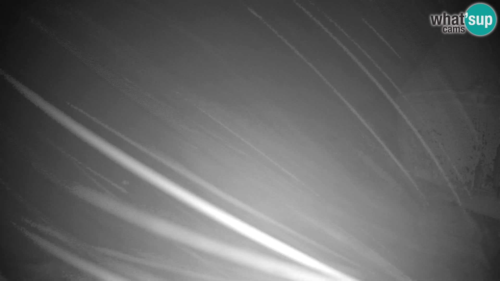 Spletna kamera Smučišče Krvavec – Veliki Zvoh  – 1971m