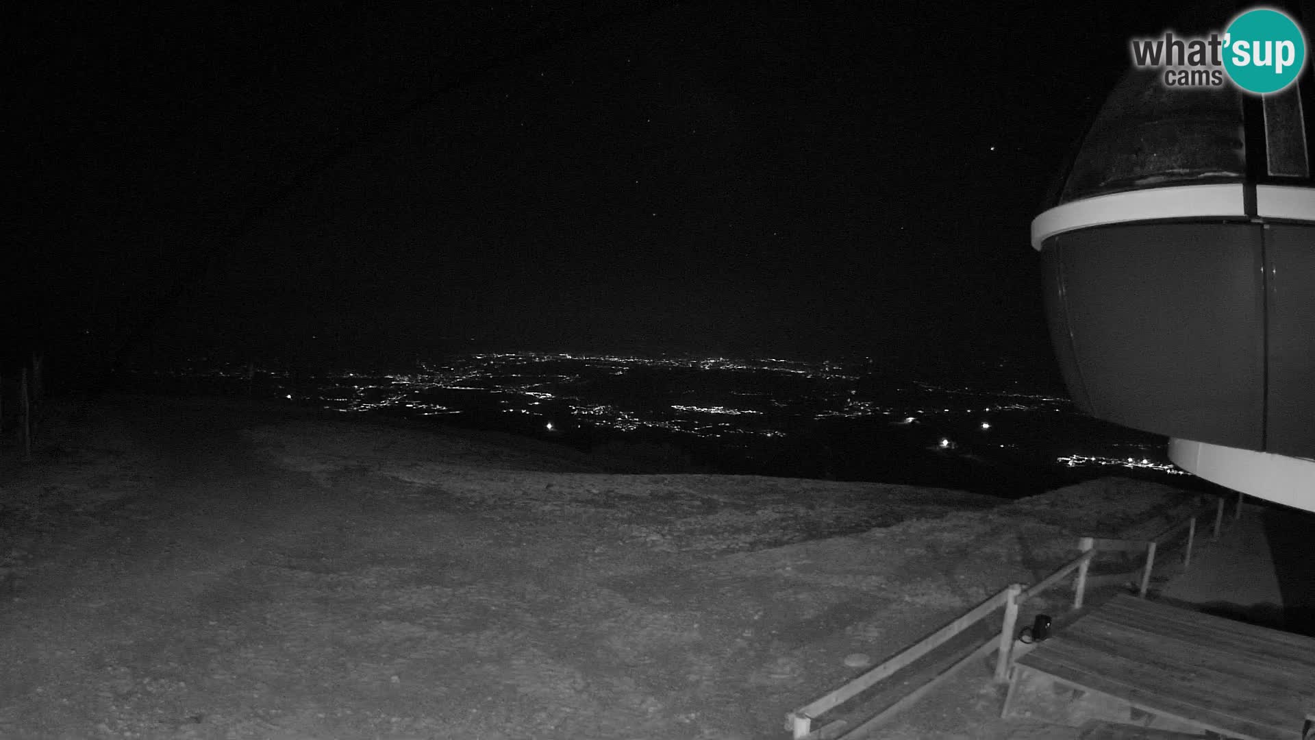 Live webcam Ski Krvavec – Veliki Zvoh  – 1971m