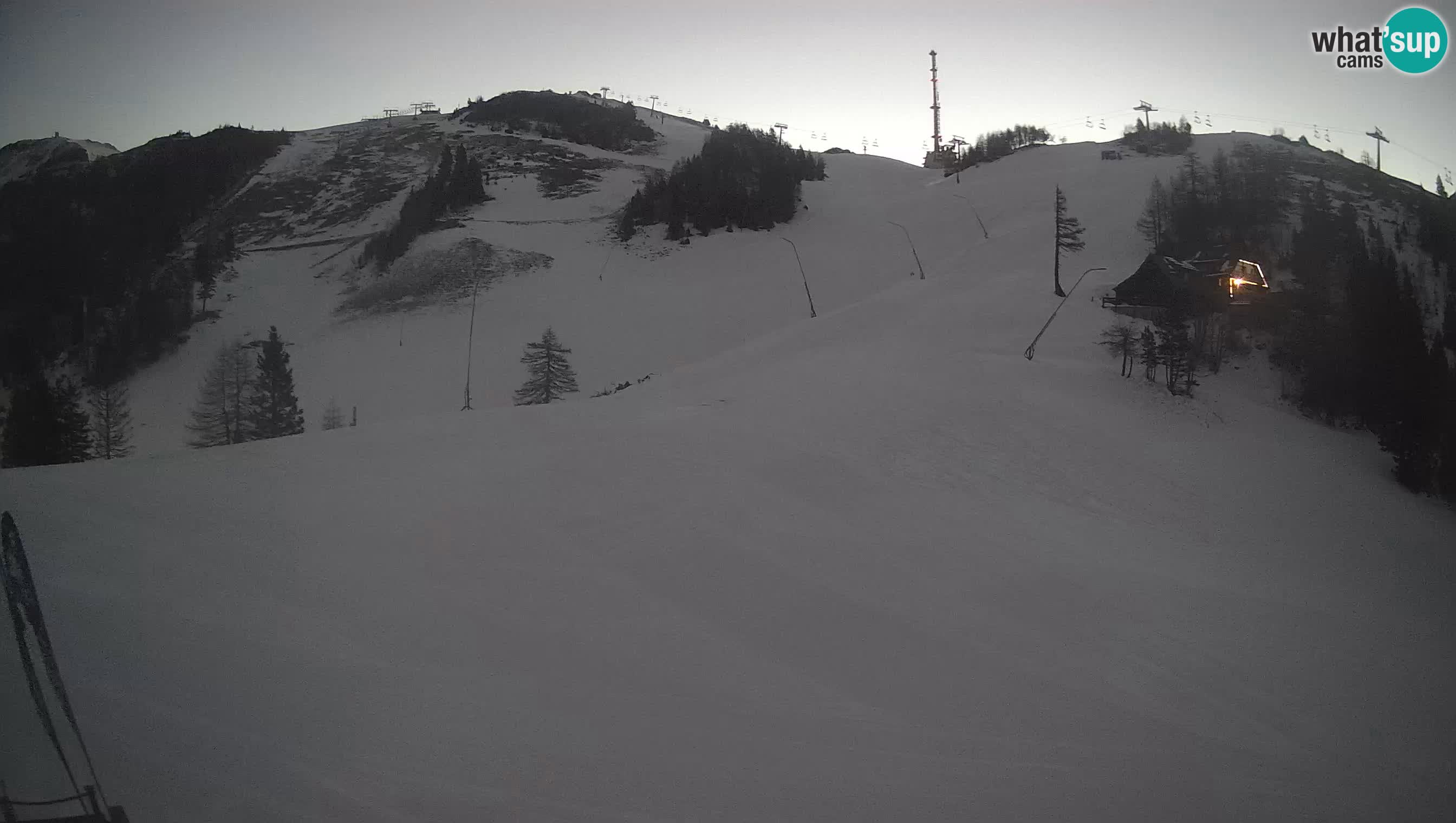 Krvavec Webcam Motorized – Ski resort