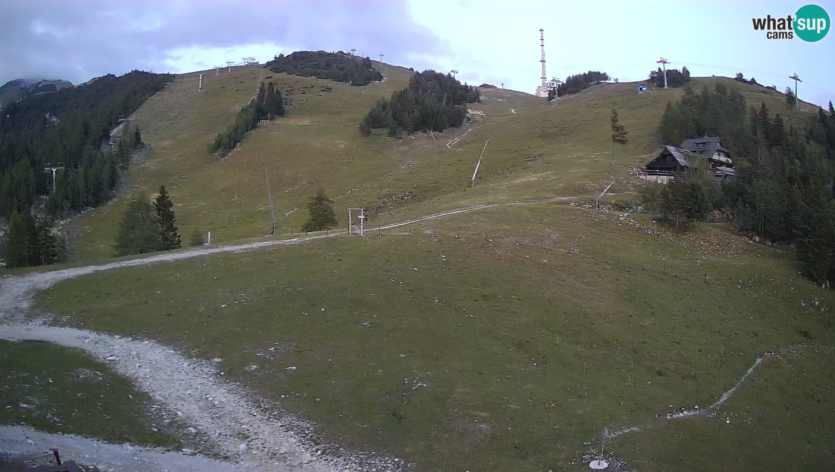 KRVAVEC spletna kamera | Hotel Krvavec – Tiha dolina