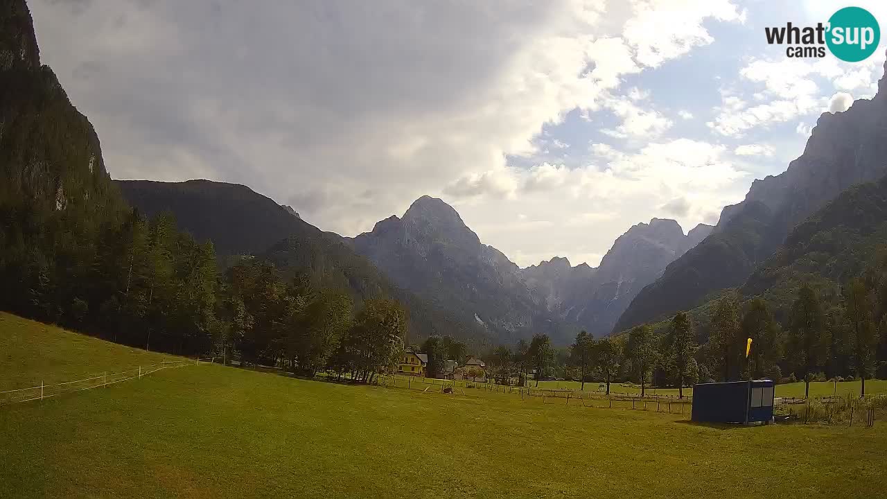 Spletna kamera Smučišče Log pod Mangartom – Bovec