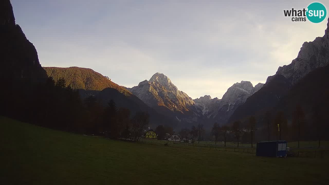 Spletna kamera Smučišče Log pod Mangartom – Bovec