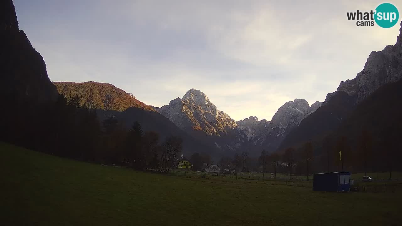 Spletna kamera Smučišče Log pod Mangartom – Bovec