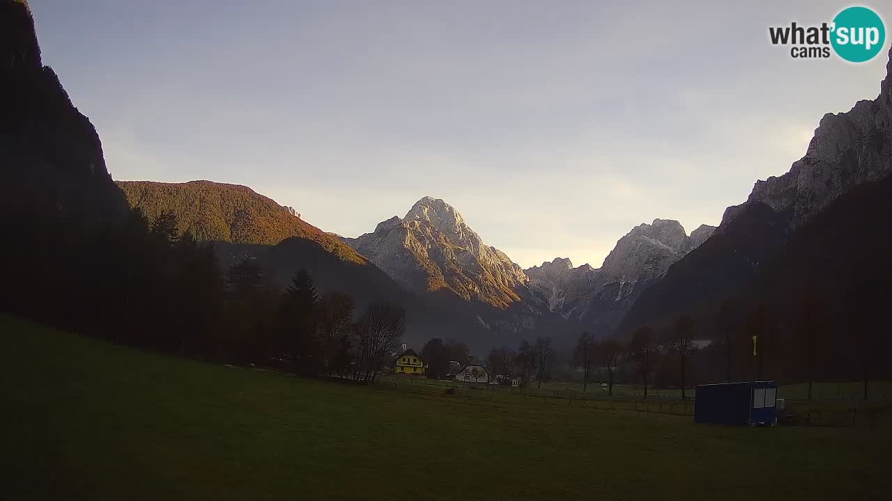 Spletna kamera Smučišče Log pod Mangartom – Bovec