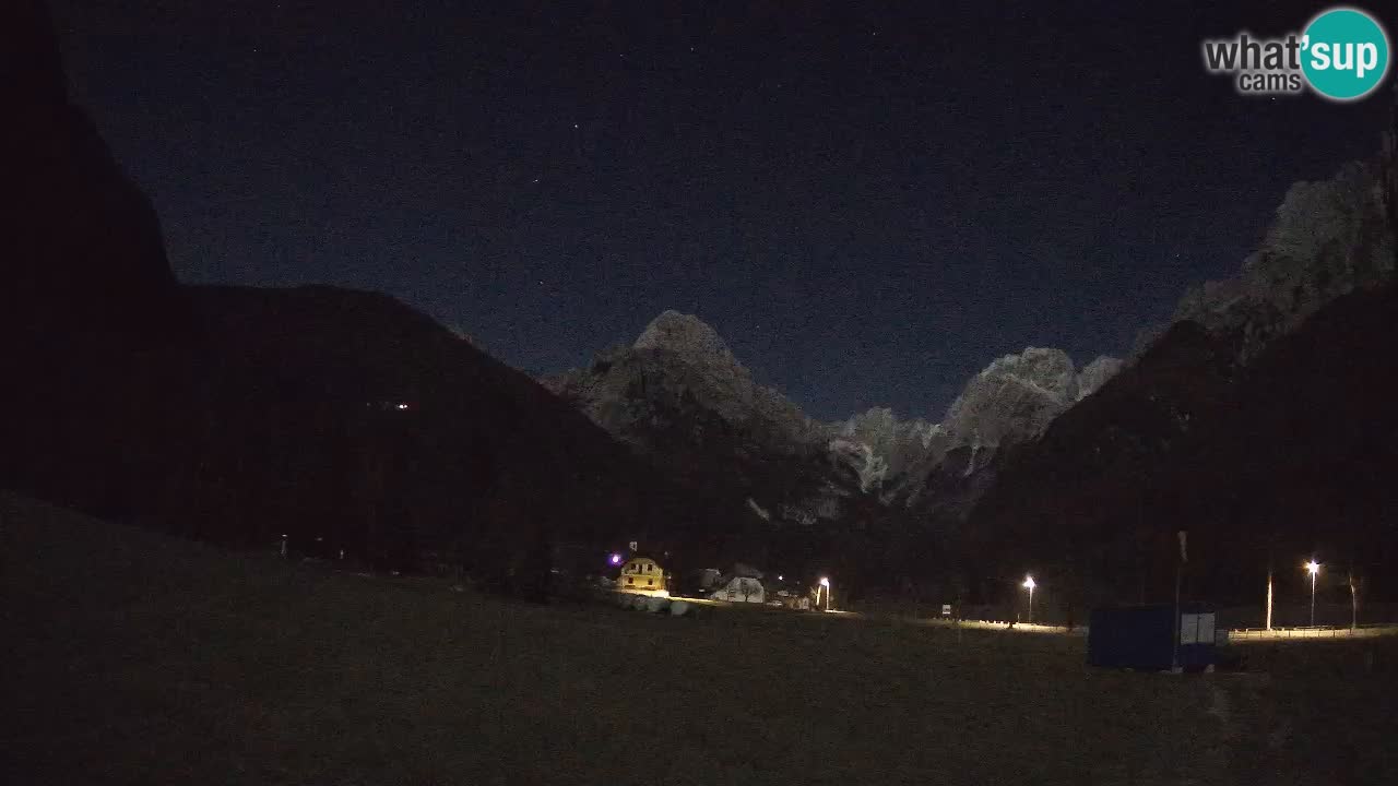 Spletna kamera Smučišče Log pod Mangartom – Bovec