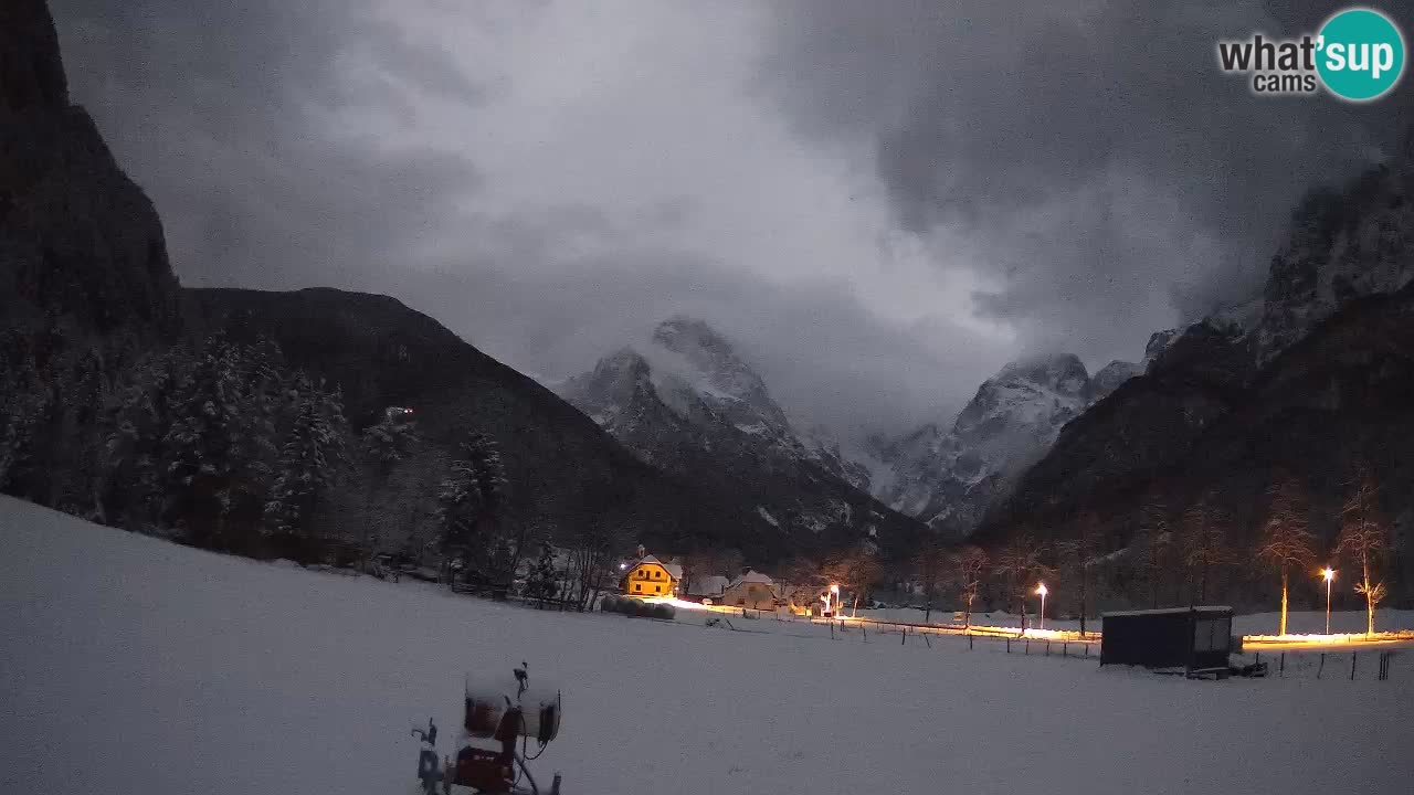 Cámara web en vivo Estación de esquí Log pod Mangartom – Bovec – Eslovenia