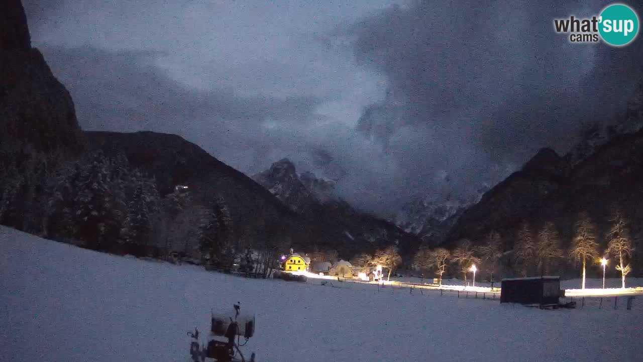 Cámara web en vivo Estación de esquí Log pod Mangartom – Bovec – Eslovenia