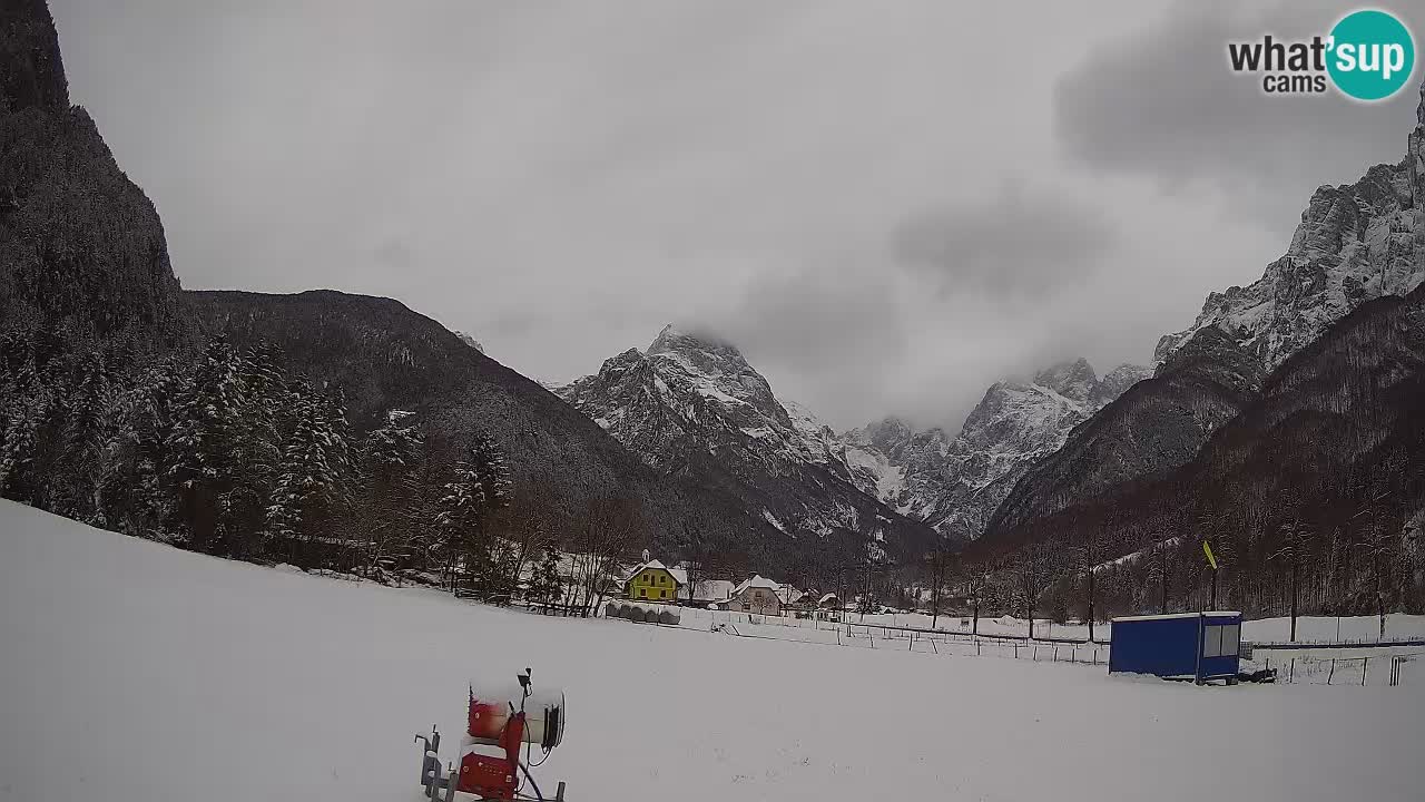 Spletna kamera Smučišče Log pod Mangartom – Bovec