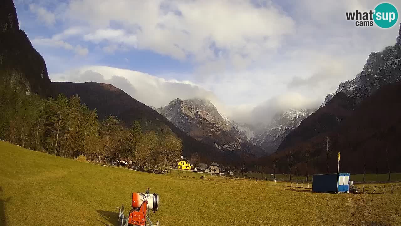 Cámara web en vivo Estación de esquí Log pod Mangartom – Bovec – Eslovenia