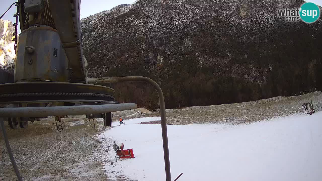 Cámara web en vivo Estación de esquí Log pod Mangartom – Bovec – Eslovenia