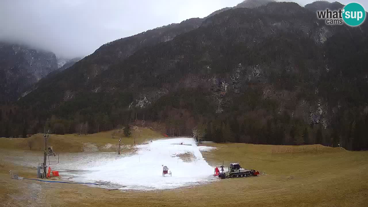 Cámara web en vivo Estación de esquí Log pod Mangartom – Bovec – Eslovenia