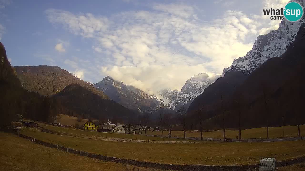 Spletna kamera Smučišče Log pod Mangartom – Bovec