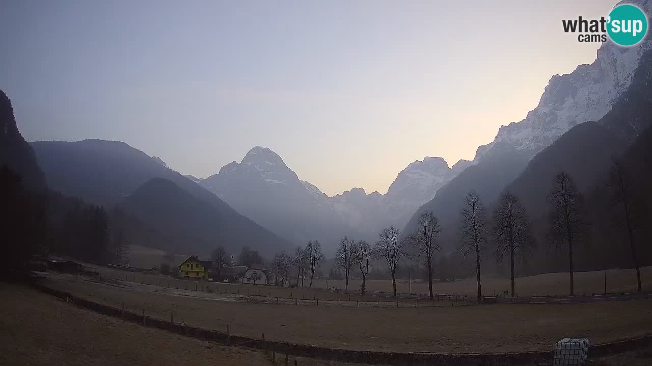 Cámara web en vivo Estación de esquí Log pod Mangartom – Bovec – Eslovenia