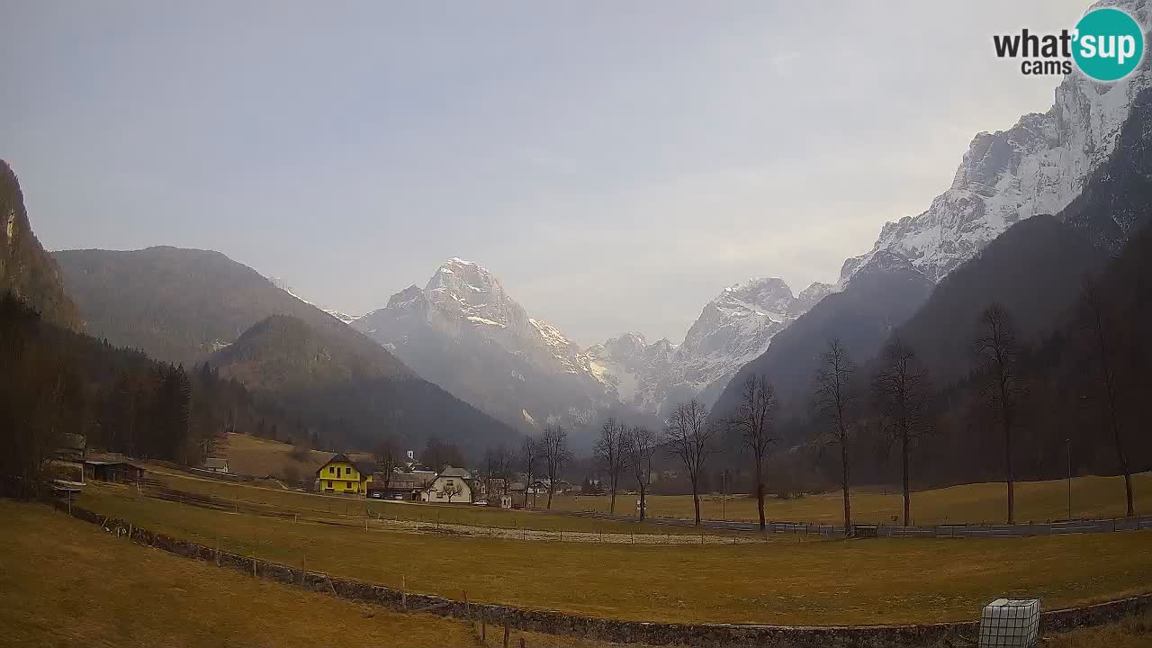 Spletna kamera Smučišče Log pod Mangartom – Bovec