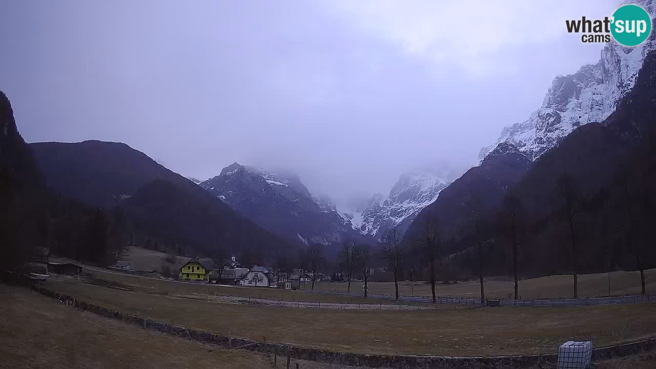 Spletna kamera Smučišče Log pod Mangartom – Bovec