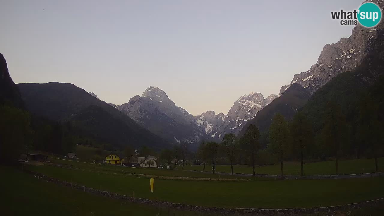 Spletna kamera Smučišče Log pod Mangartom – Bovec