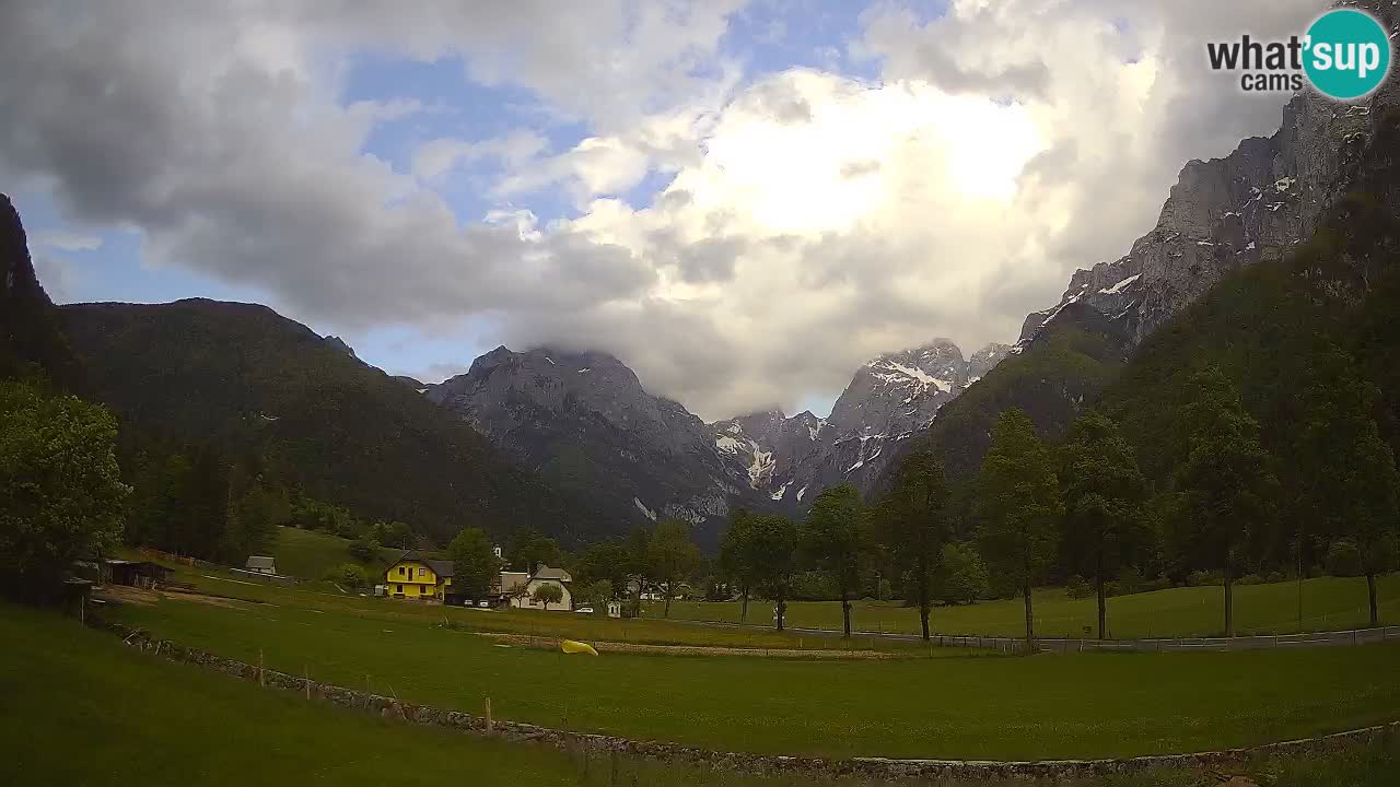 Spletna kamera Smučišče Log pod Mangartom – Bovec