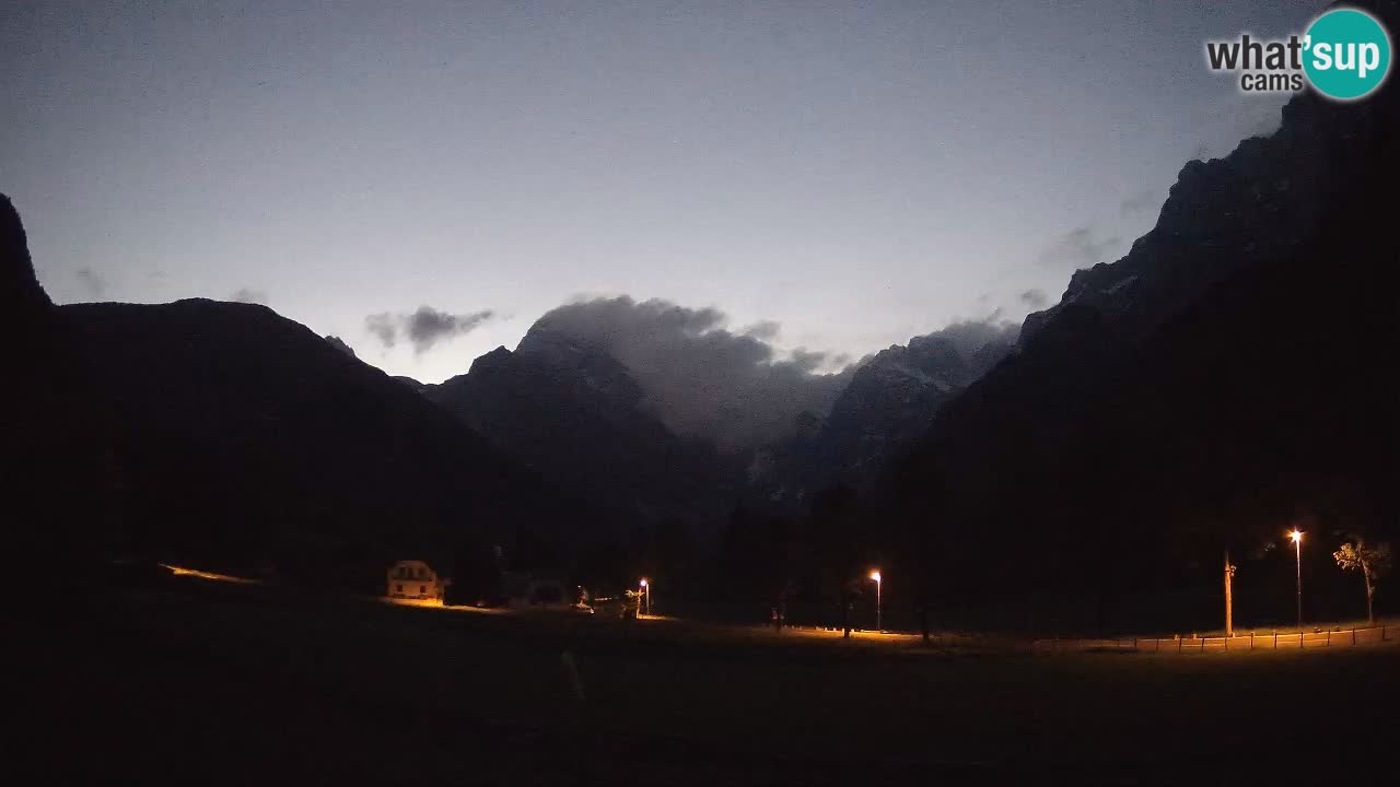 Spletna kamera Smučišče Log pod Mangartom – Bovec