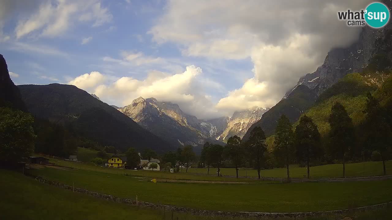 Spletna kamera Smučišče Log pod Mangartom – Bovec