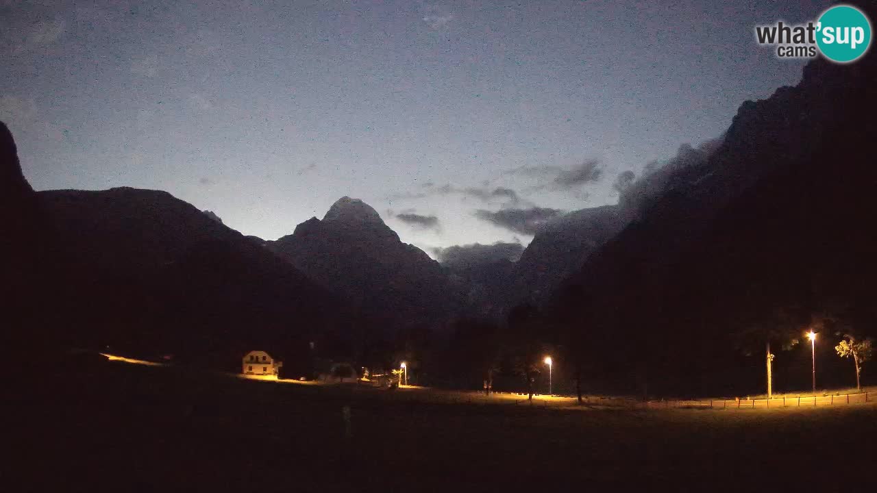 Spletna kamera Smučišče Log pod Mangartom – Bovec