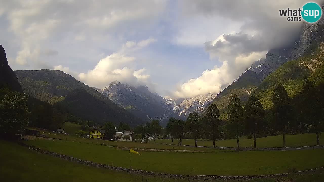Spletna kamera Smučišče Log pod Mangartom – Bovec