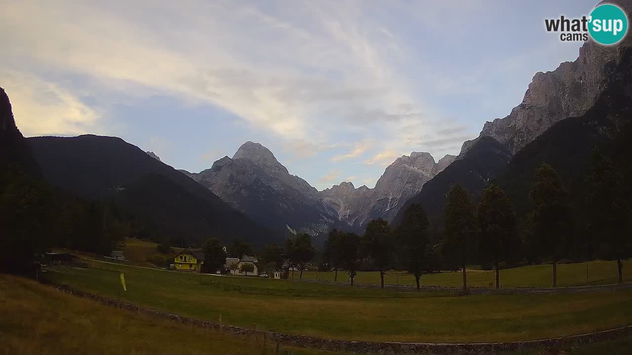 Spletna kamera Smučišče Log pod Mangartom – Bovec