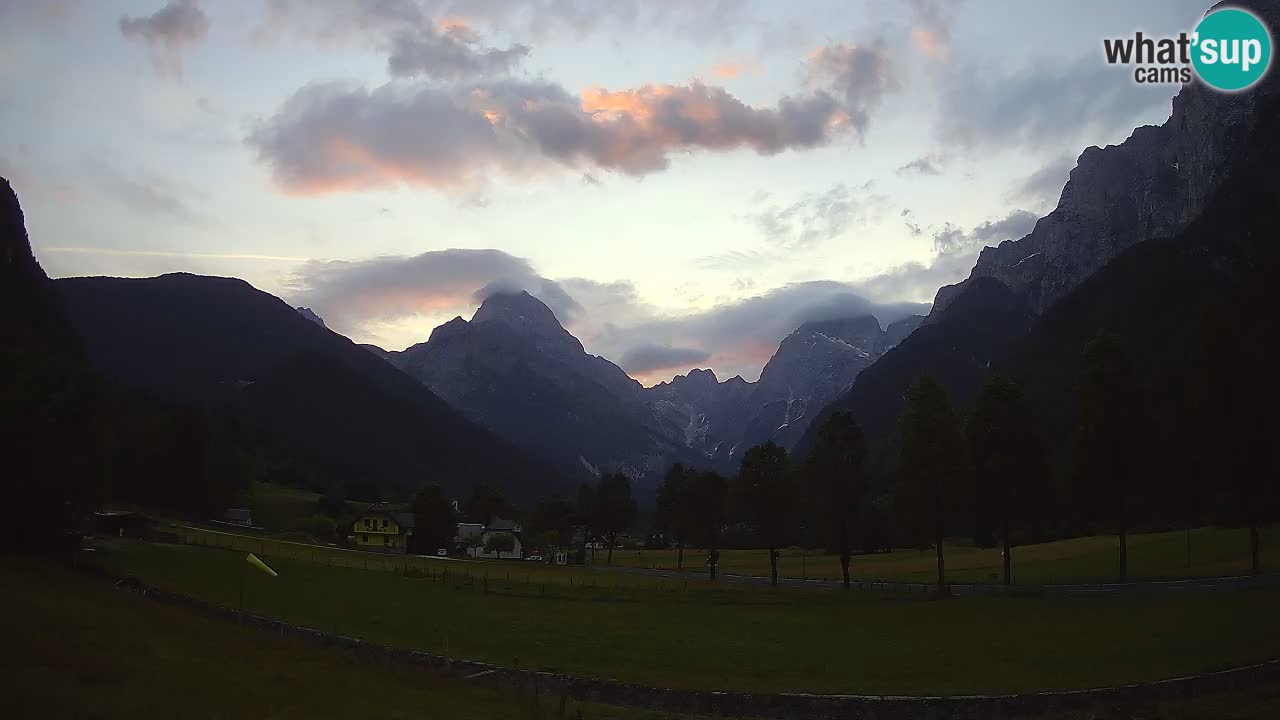 Spletna kamera Smučišče Log pod Mangartom – Bovec