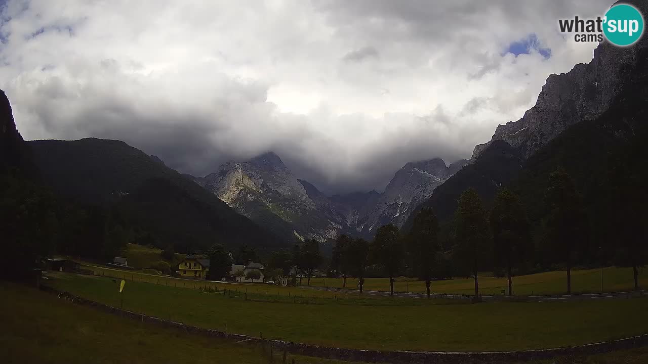 Spletna kamera Smučišče Log pod Mangartom – Bovec