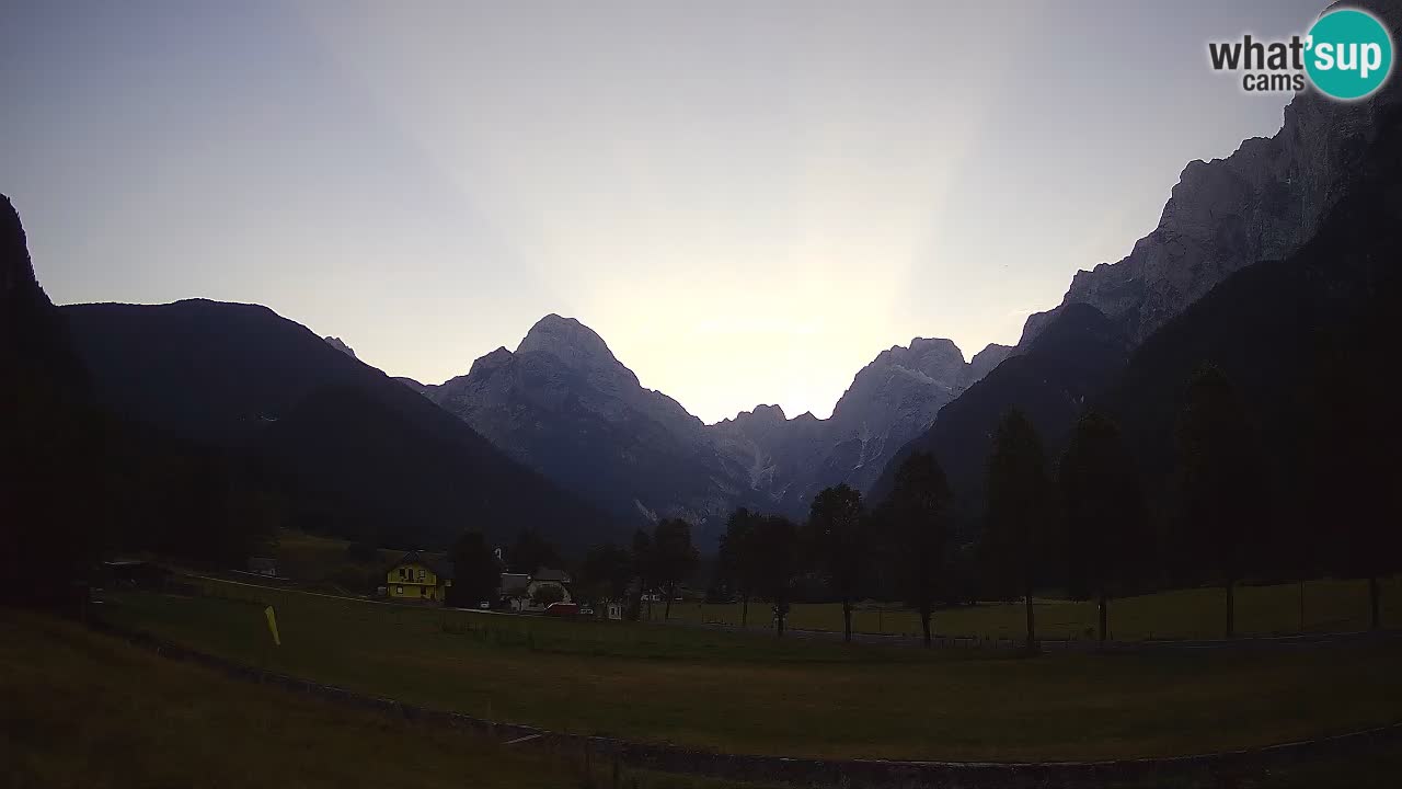 Spletna kamera Smučišče Log pod Mangartom – Bovec