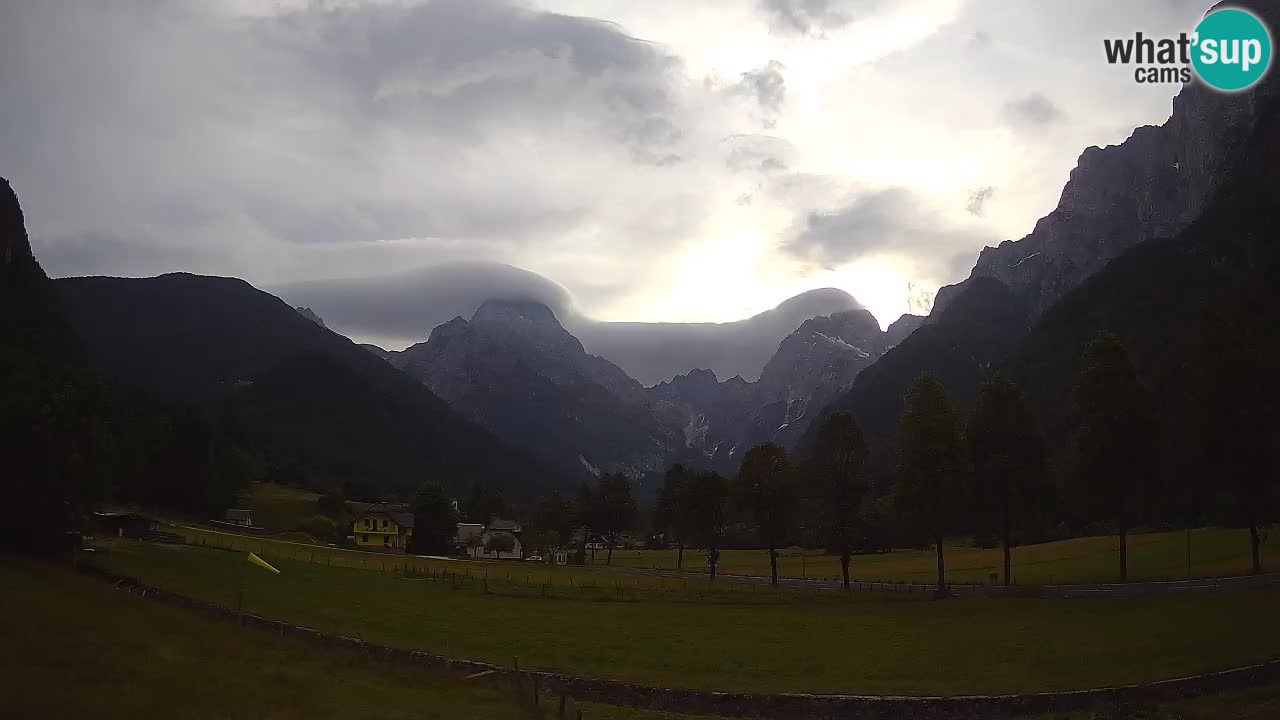 Spletna kamera Smučišče Log pod Mangartom – Bovec