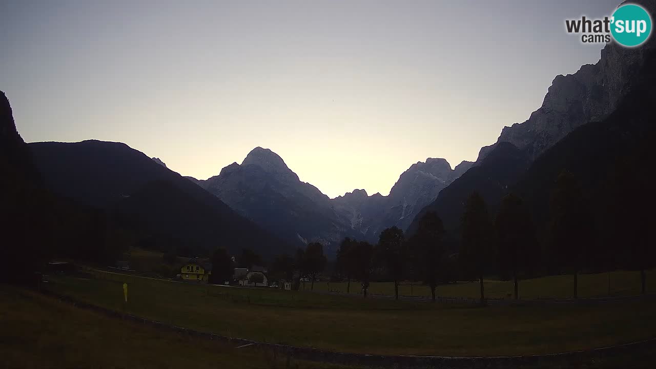 Spletna kamera Smučišče Log pod Mangartom – Bovec