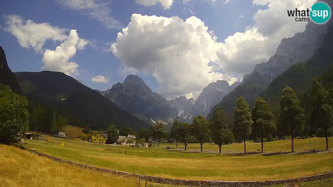 Spletna kamera Smučišče Log pod Mangartom – Bovec