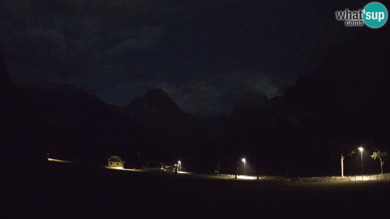 Spletna kamera Smučišče Log pod Mangartom – Bovec
