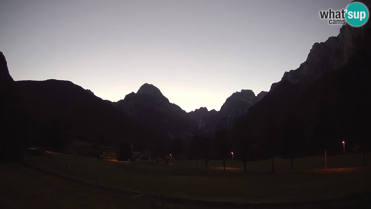 Spletna kamera Smučišče Log pod Mangartom – Bovec