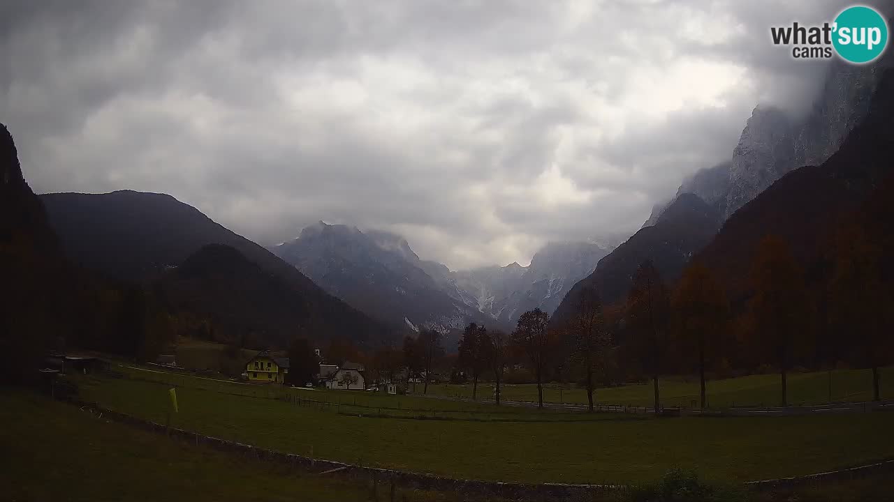 Spletna kamera Smučišče Log pod Mangartom – Bovec