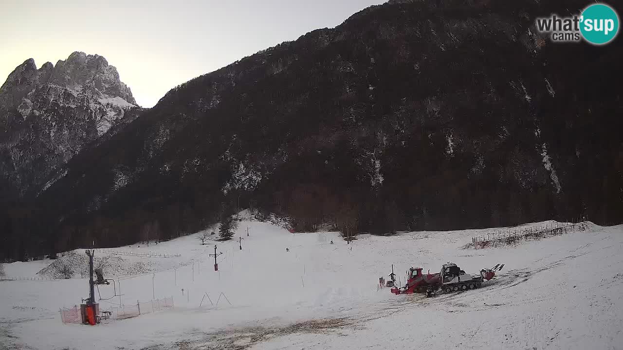 Cámara web en vivo Estación de esquí Log pod Mangartom – Bovec – Eslovenia