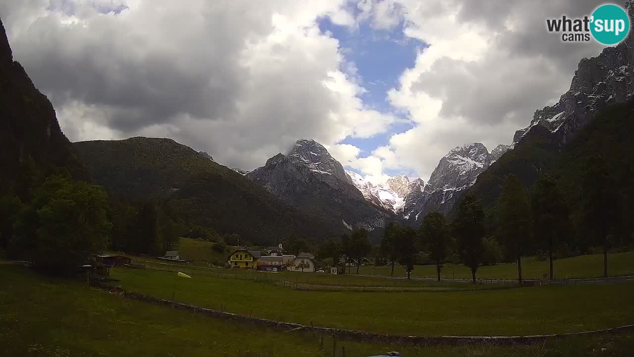 Spletna kamera Smučišče Log pod Mangartom – Bovec